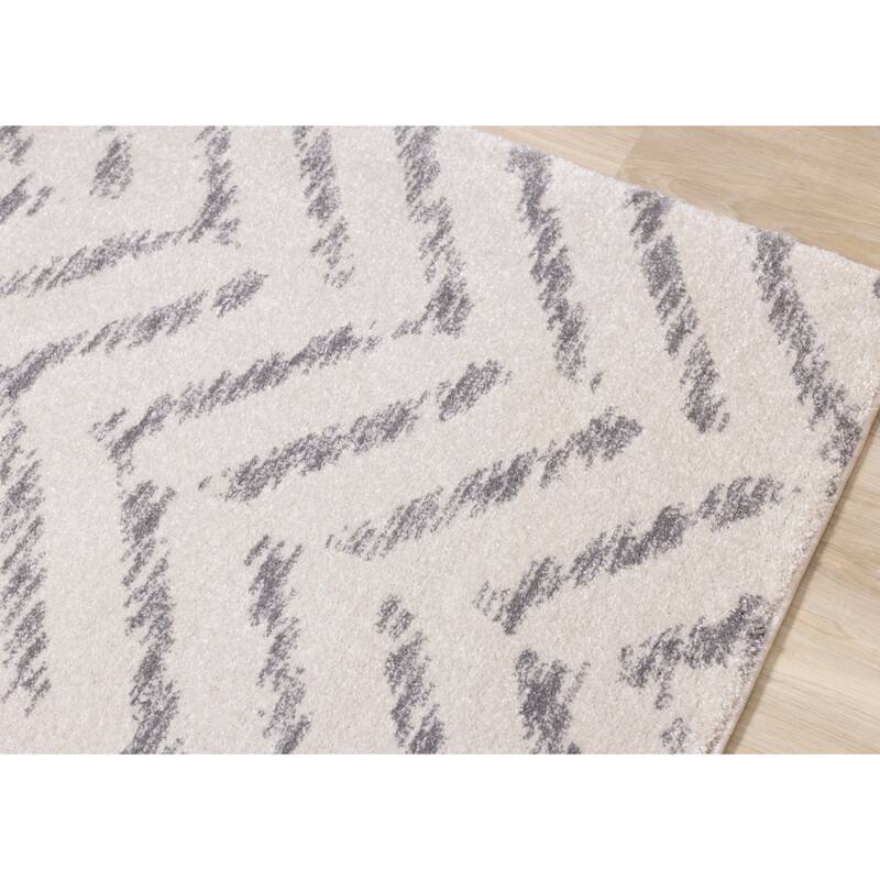 Brookfield Collection - Faded Grey/Cream Zig Zag Rug