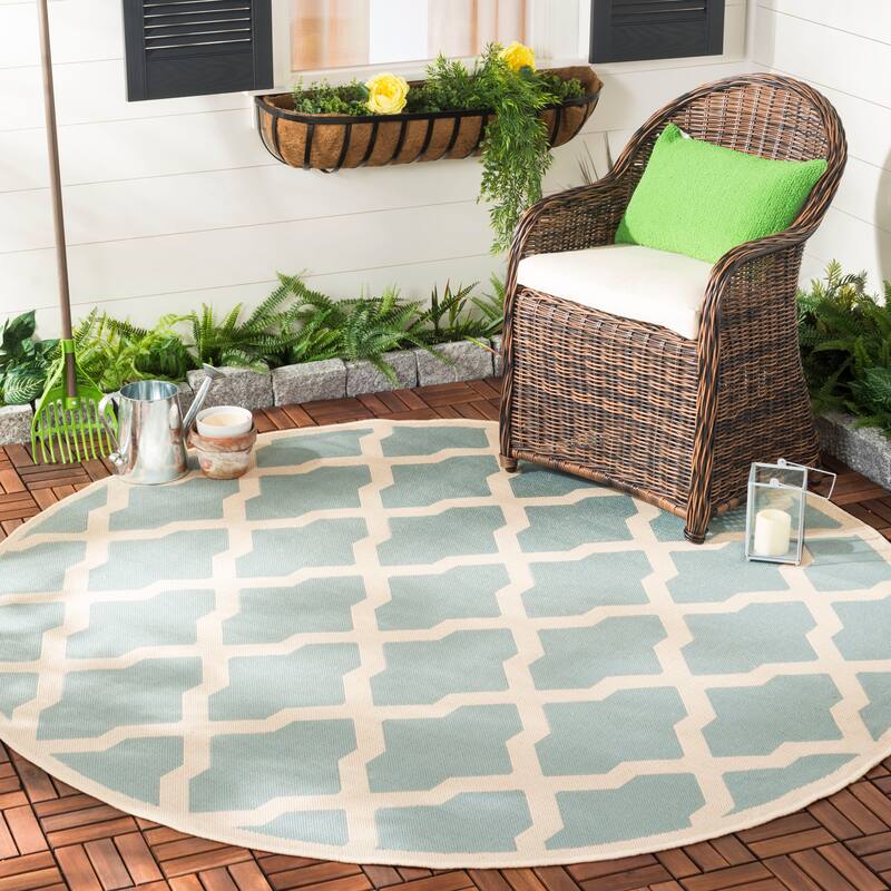 SAFAVIEH Beach House Petrona Indoor/ Outdoor Waterproof Patio Backyard Rug - 6'7" Round - Aqua/Cream