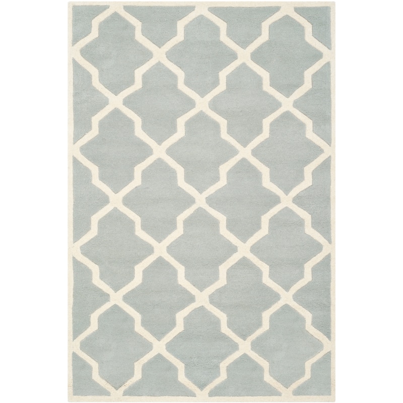 SAFAVIEH Handmade Chatham Rinske Modern Moroccan Wool Rug - 4' x 6' - Grey/Ivory
