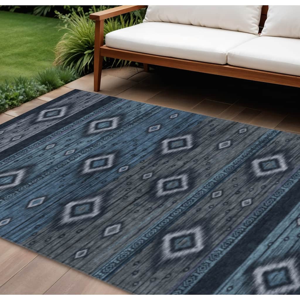 HomeRoots Tribal Transitional Rectangle Outdoor Rug
