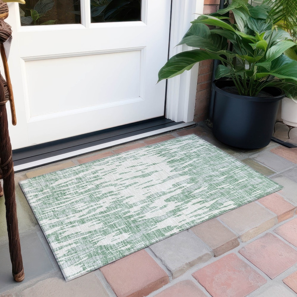 Machine Washable Indoor/ Outdoor Abstract Chantille Rug