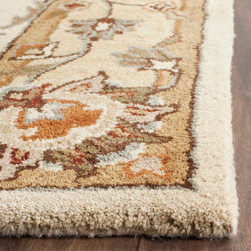 SAFAVIEH Handmade Heritage Annerike Traditional Oriental Wool Rug