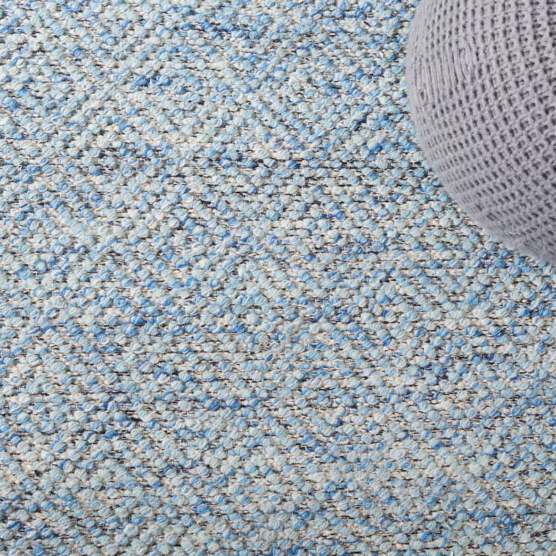 SAFAVIEH Handmade Natura Palmerina Wool Area Rug