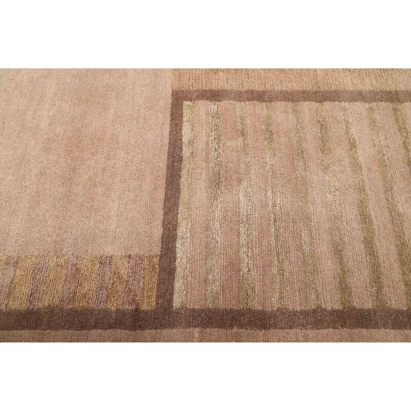 ECARPETGALLERY Hand-knotted Opulence Taupe Silk, Wool Rug - 6'0 x 8'10