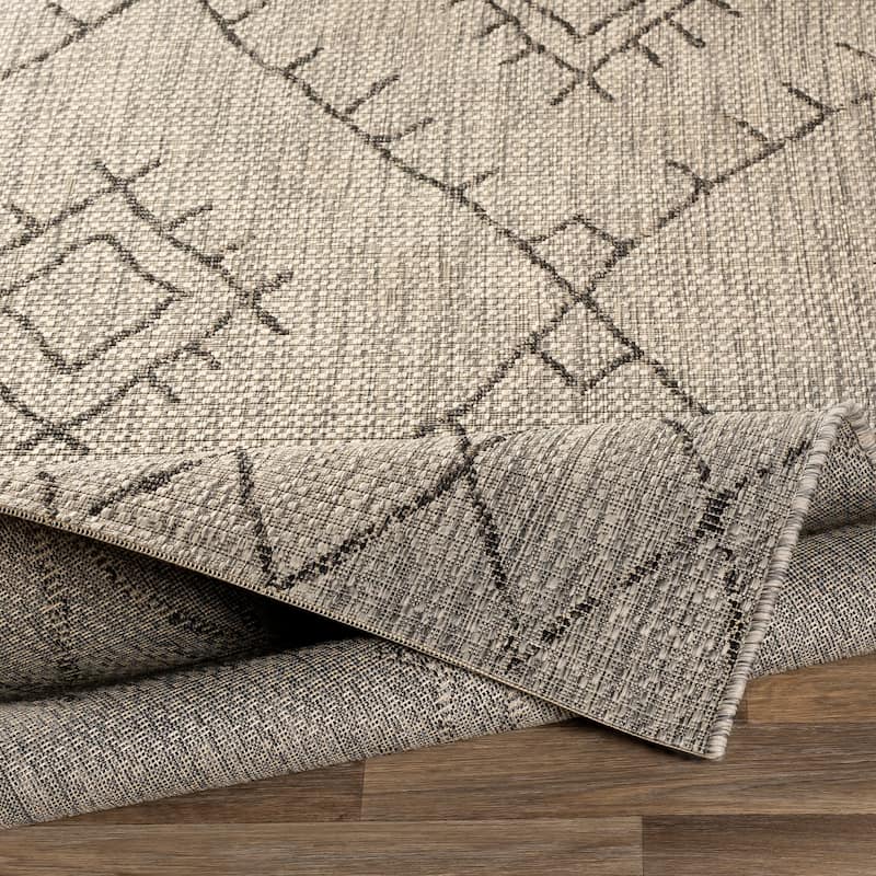 Livabliss Avra Indoor/ Outdoor Bohemian Area Rug