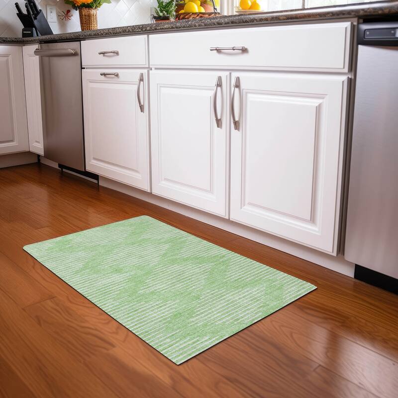 Machine Washable Indoor/ Outdoor Modern Stripe Chantille Rug