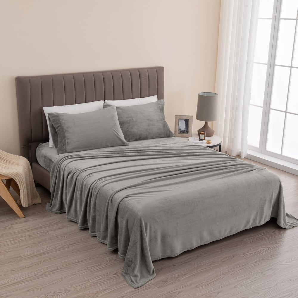 Luxurious Solid Velvet Plush Warm and Cozy Sheet Set