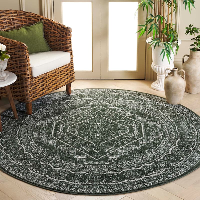 SAFAVIEH Adirondack Sian Rustic Oriental Medallion Rug