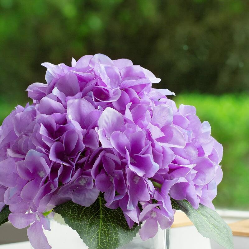 Silk Pink Hydrangea Artificial Flowers in Vase with Faux Water, Silk Flower Arrangements in Vase for Home Decor, Wedding Table