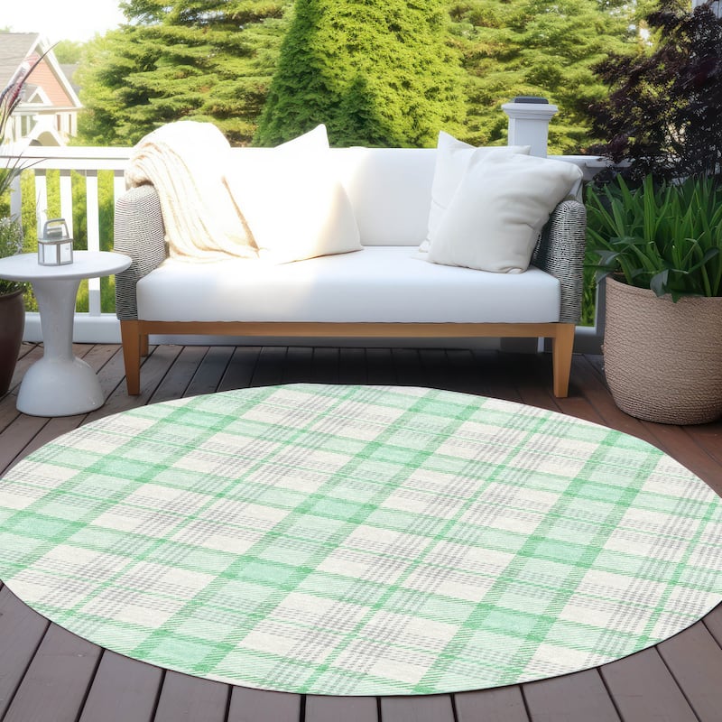 Machine Washable Indoor/ Outdoor Casual Plaid Chantille Rug