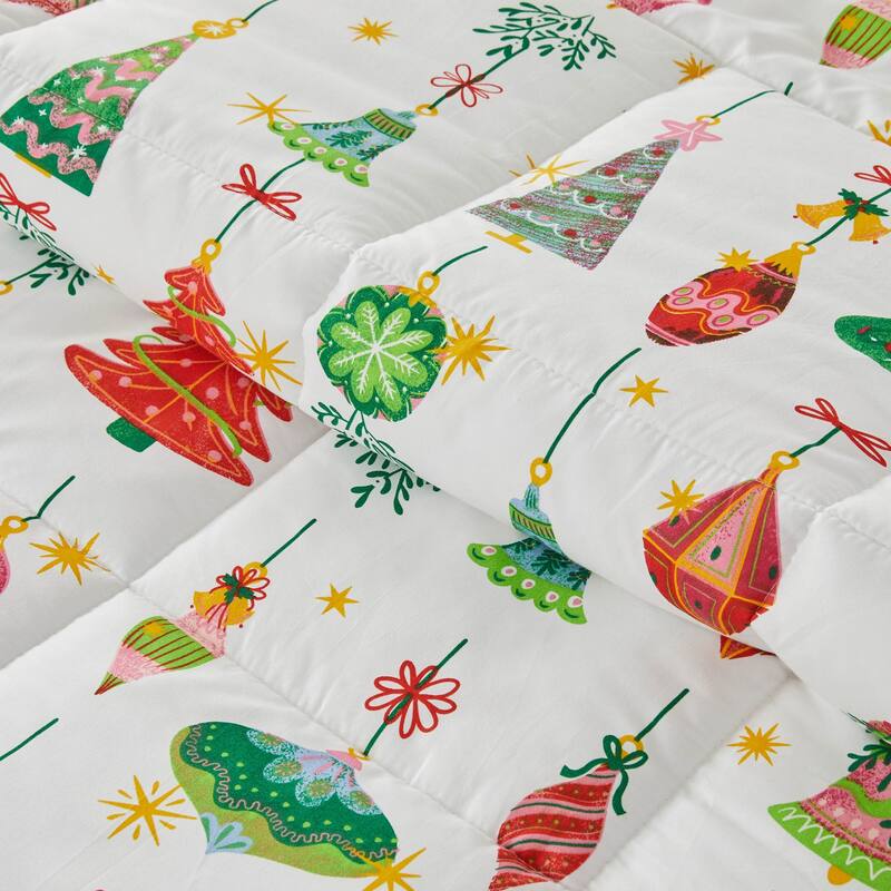 Linery & Co. Holiday Down Alternative Comforter and Sham Set