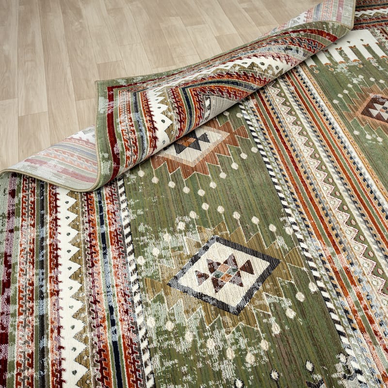 Petra Southwestern Power-Loom Area Rug