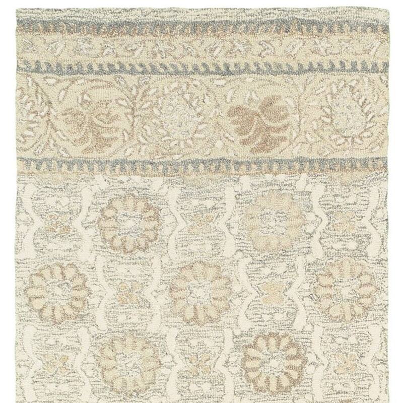 HomeRootsFloral Scandinavian Rectangle Area Rug