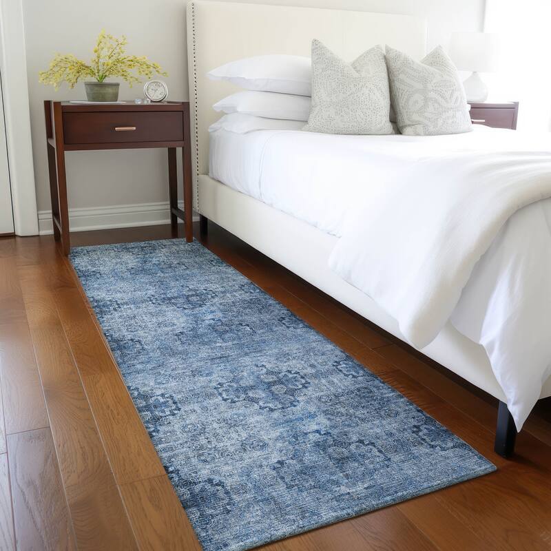 Machine Washable Indoor/ Outdoor Vintage Medallions Chantille Rug