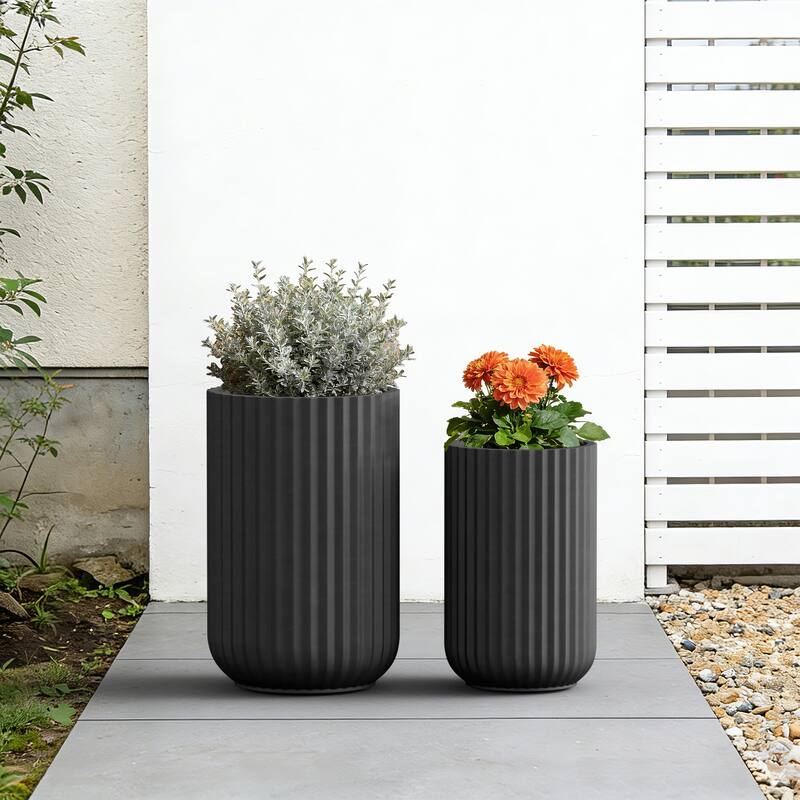 Concrete Tall Round Ribbed Design Planter with Drainage Hole