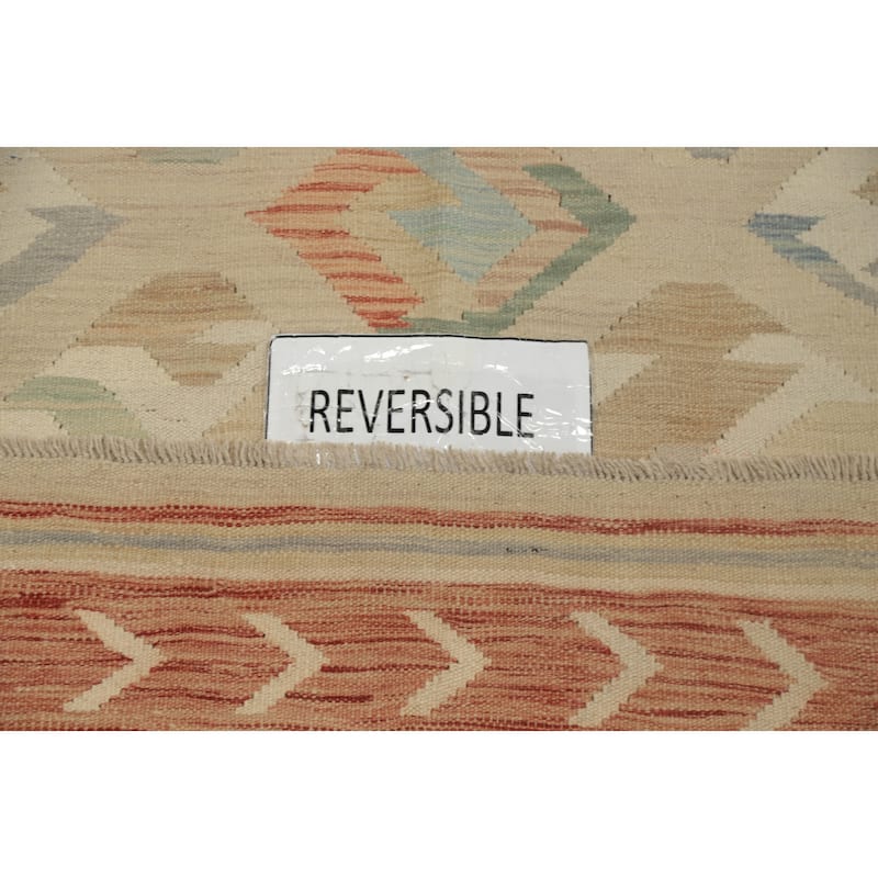 Hand Woven Oriental 100% Wool Carpet Southwestern Tribal Beige & Ivories Kilim Area Rug - 8' 2'' X 5' 1''