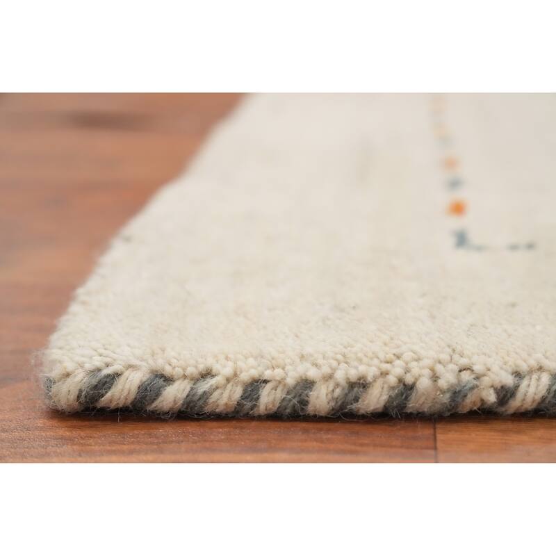 Hand Knotted Oriental 100% Wool Carpet Tribal Animal Pictorial Beige & Ivories Gabbeh Area Rug - 4' 9'' X 3' 0''