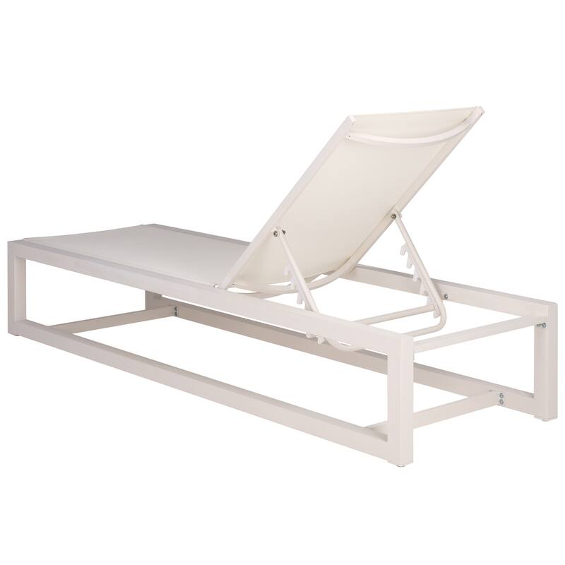 SAFAVIEH Outdoor Living Logan Aluminum Lounger - 79"W x 27"D x 14"H
