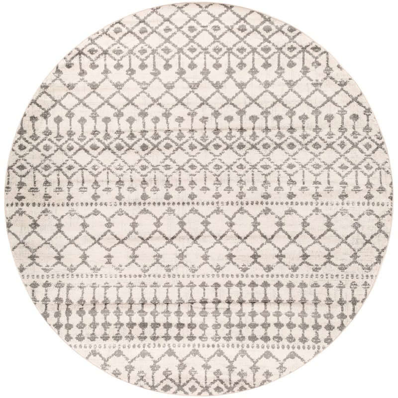 Livabliss Bohemian & Eclectic Chester Diamond Area Rug
