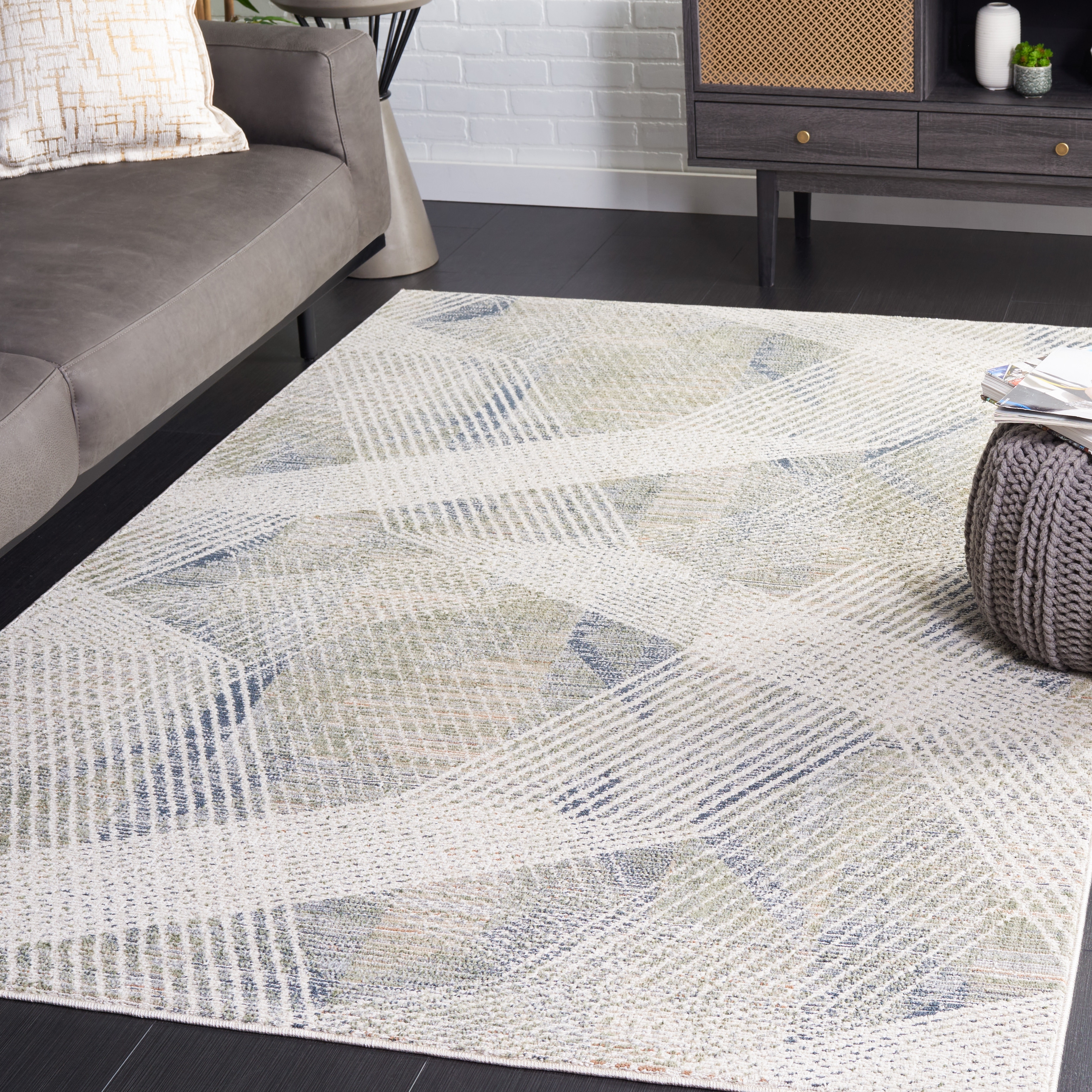 SAFAVIEH Hunter Leeann Transitional Rug