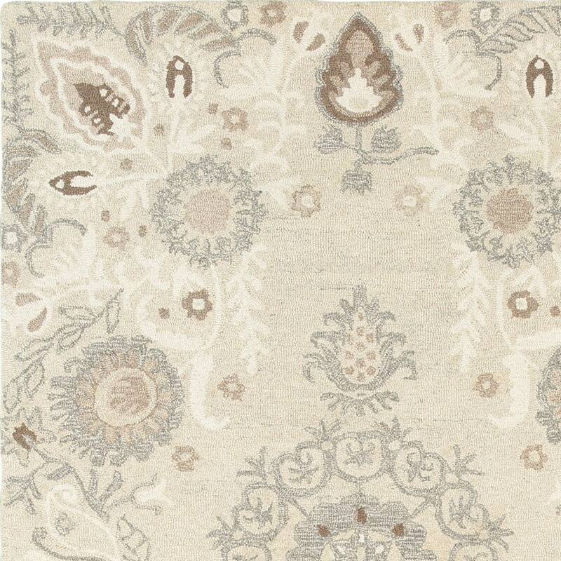 HomeRootsFloral Scandinavian Rectangle Area Rug