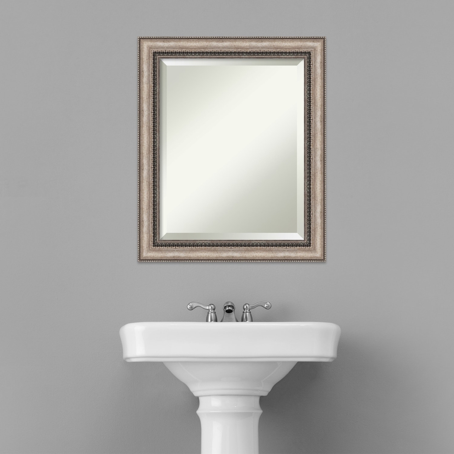 как выглядит Beveled Bathroom Wall Mirror - Lyla Ornate Silver Frame - Lyla Ornate Silver Out фото