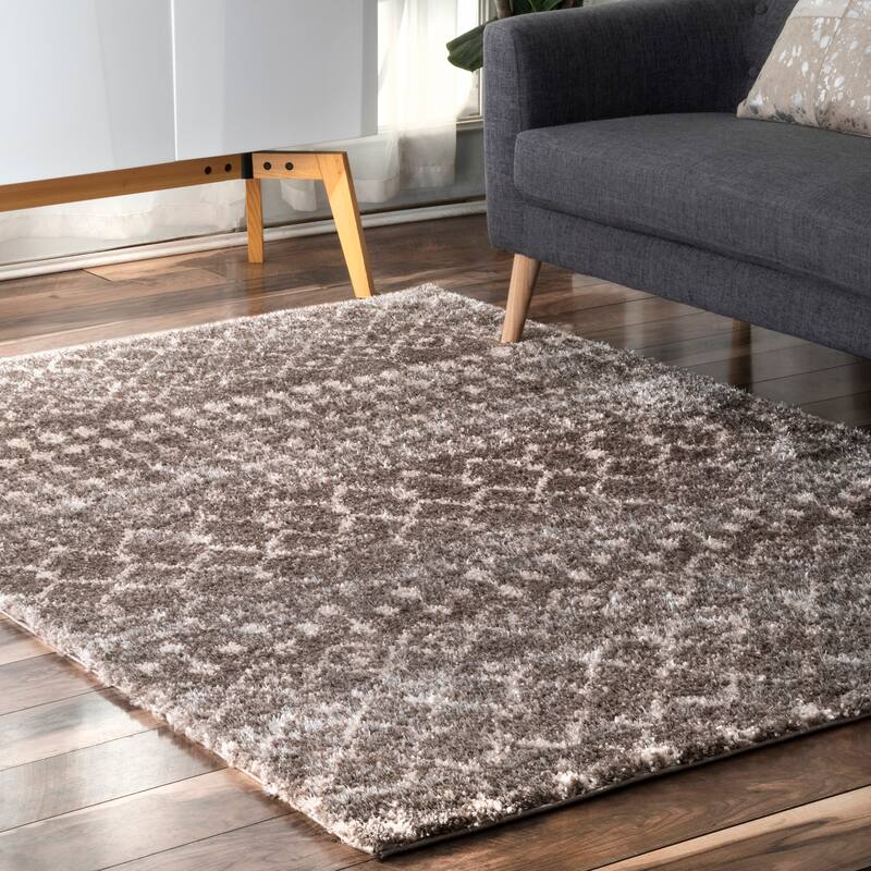 Nuloom Beige Geometric Moroccan Trellis Shag Rug