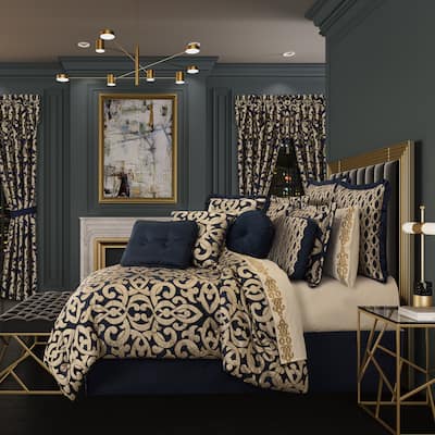 Five Queens Court Baylor Comforter Set