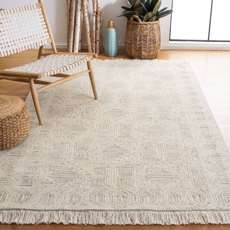 SAFAVIEH Handmade Ikat Sivan Wool Rug - 8' x 10' - Ivory/Grey