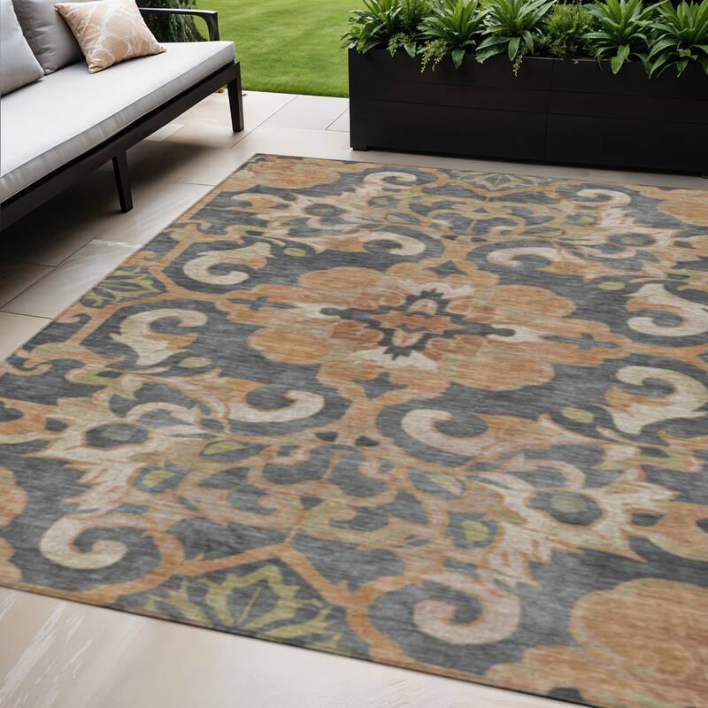HomeRoots Damask Traditional Rectangle Outdoor Rug - 5' X 8'