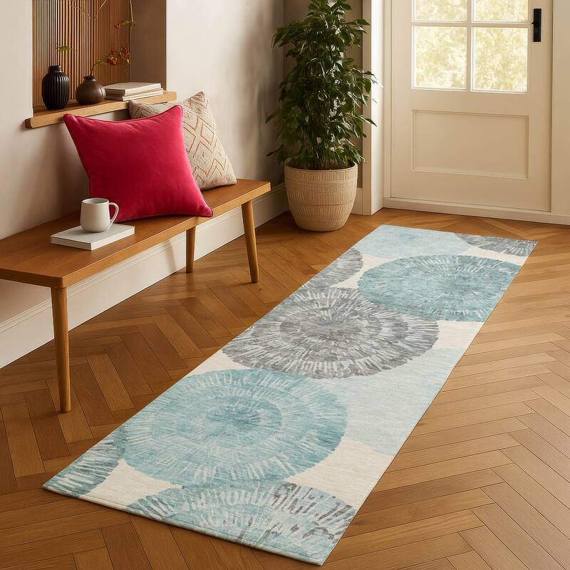Machine Washable Indoor/ Outdoor Contemporary Devaughn Chantille Rug