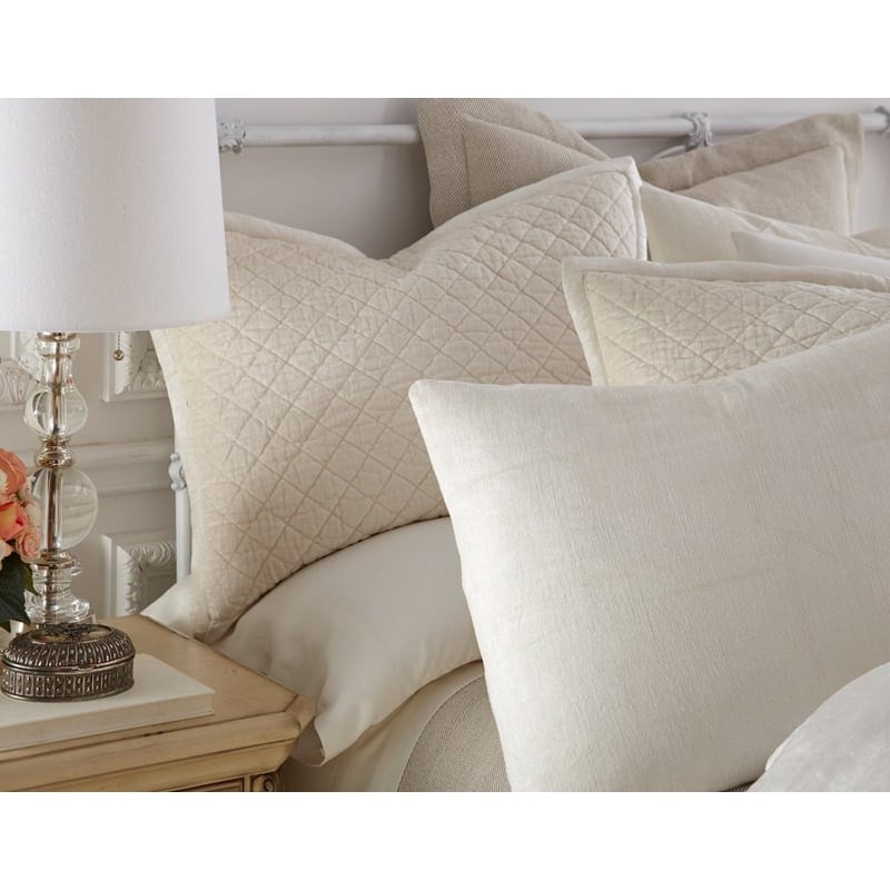 Lia, Rayon/Velvet, Ivory, Duvet Cover