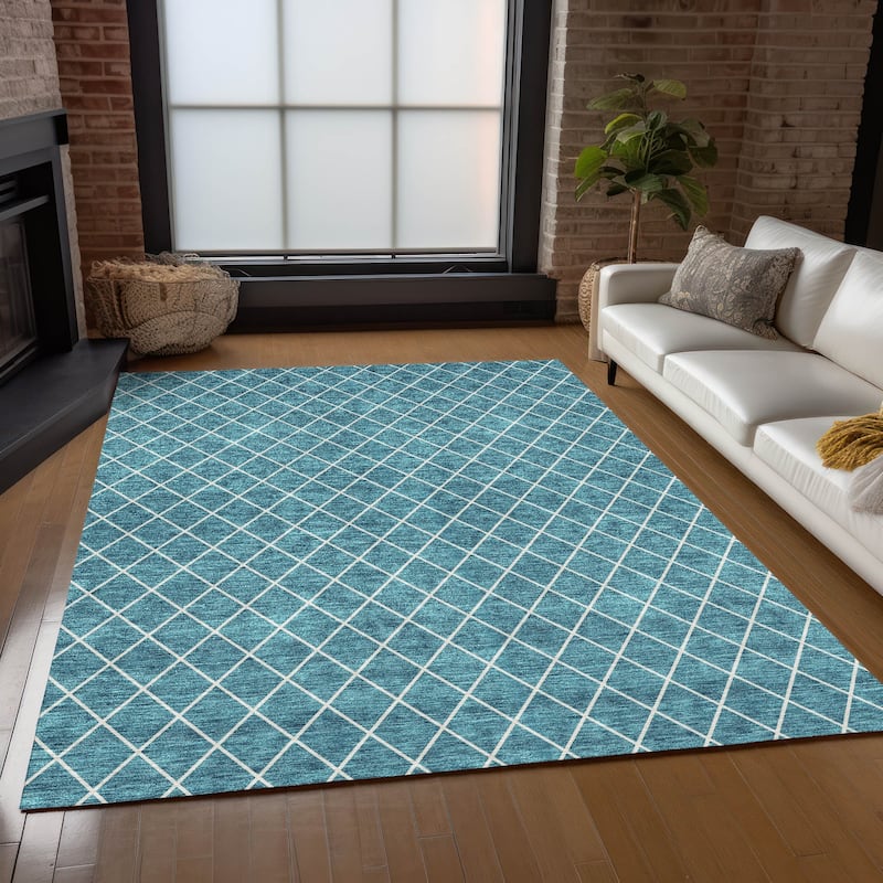 Machine Washable Indoor/ Outdoor Chantille Diamond Trellis Rug