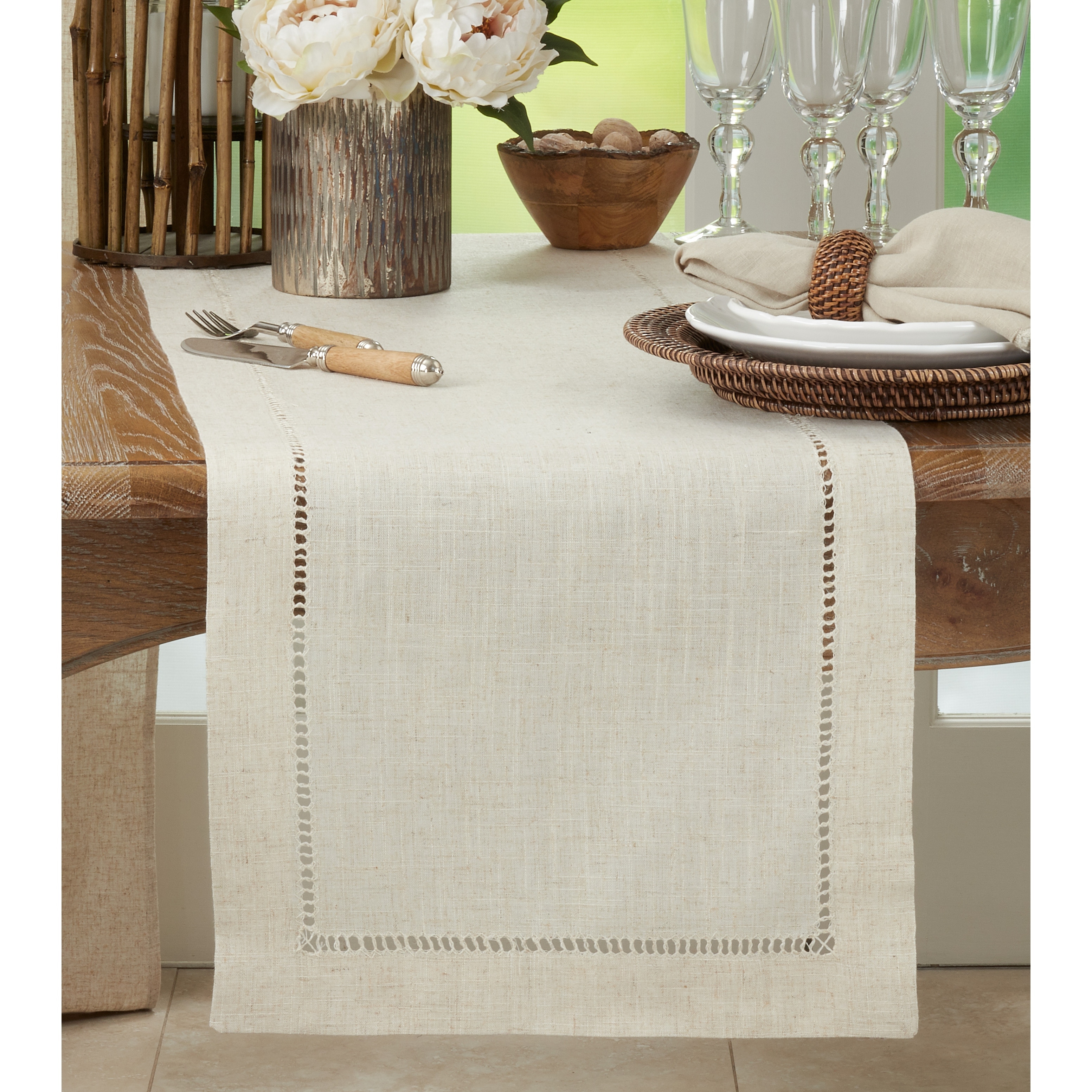 Plain table runner online