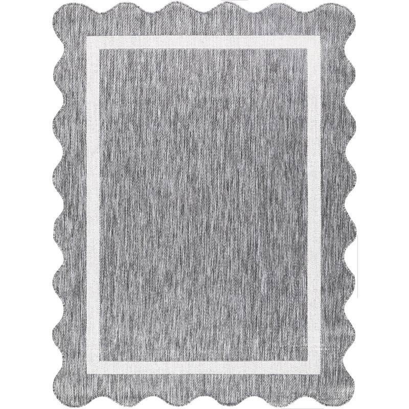 Livabliss Miami Beach Traditional Indoor / Outdoor Area Rug
