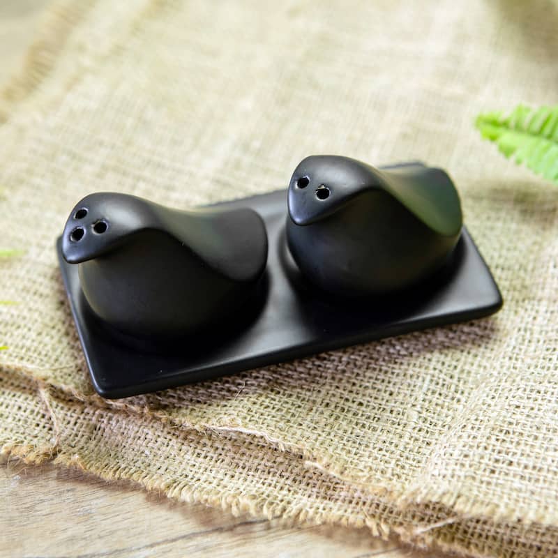 Novica Handmade Sprinkled Spice At Night Ceramic Salt And Pepper Set (3 Pieces)