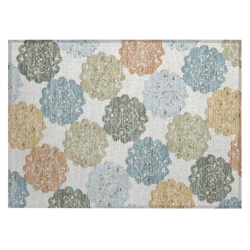Machine Washable Indoor/ Outdoor Global Motif Chantille Rug