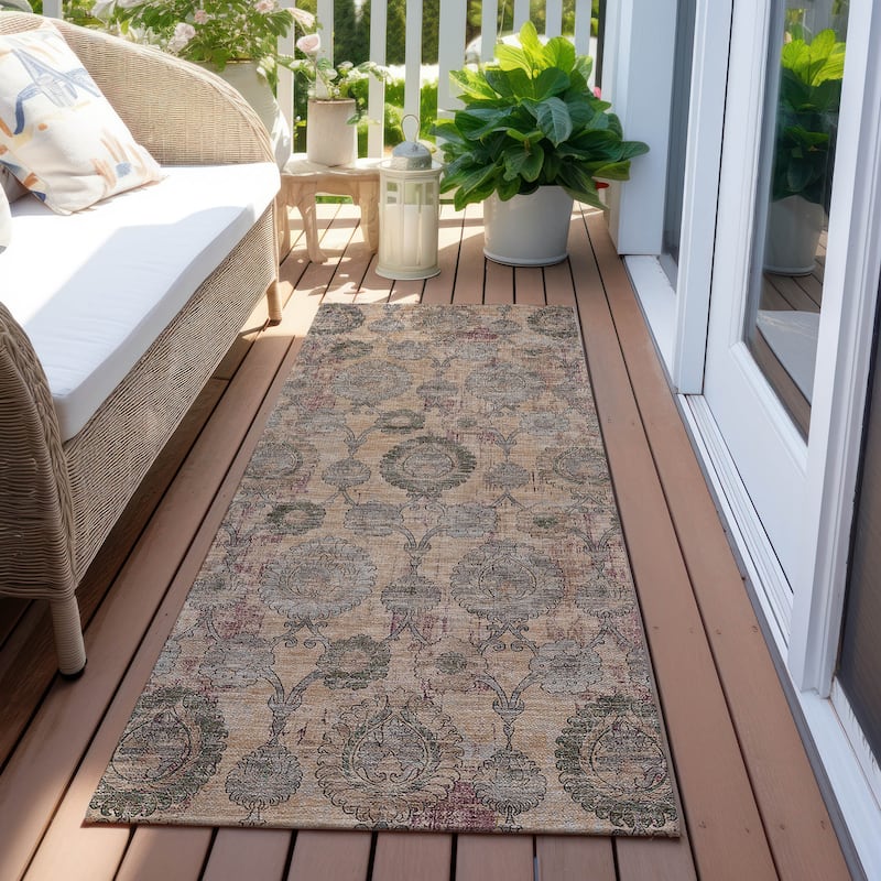 Machine Washable Indoor/ Outdoor Chantille Traditional Floral Rug - Coral - 2'3" x 7'6"