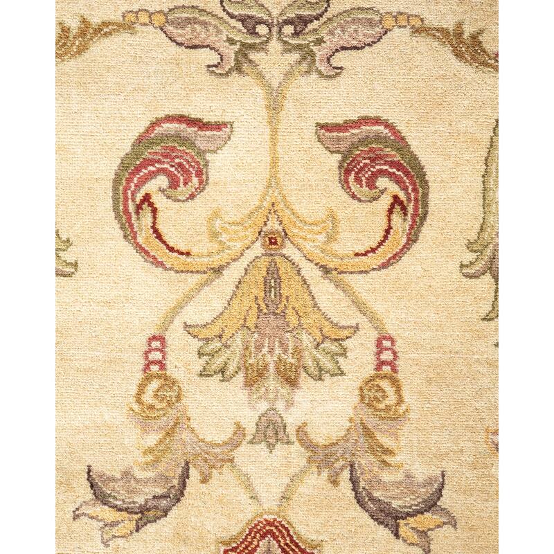 Overton Hand Knotted Wool Vintage Inspired Traditional Mogul Ivory Area Rug - 8 x 10