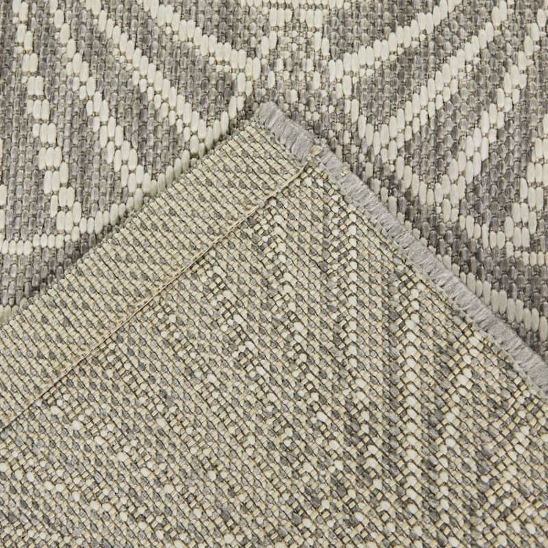 Beniston Art Deco Scalloped Indoor/Outdoor Area Rug