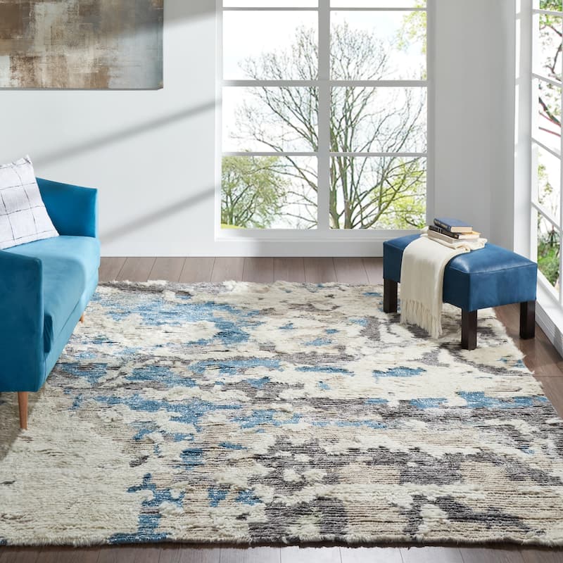 Abstract Shag Blue/White Area Rug
