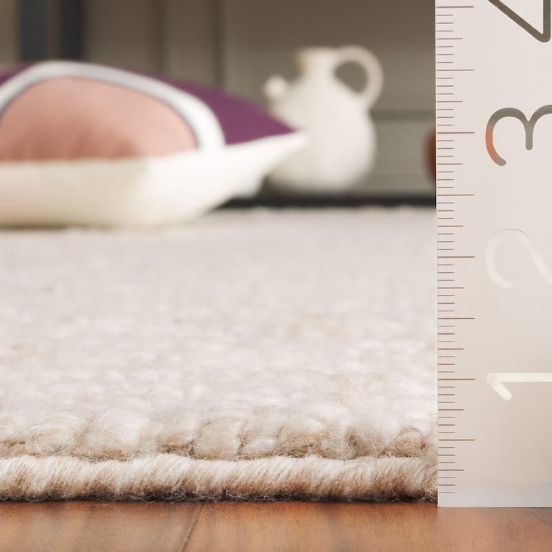 SAFAVIEH Handmade Natura Madara Transitional Wool Rug