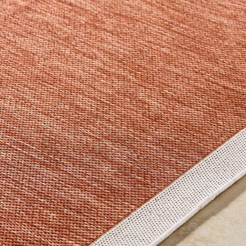 Livabliss Miami Beach Traditional Indoor/Outdoor Area Rug