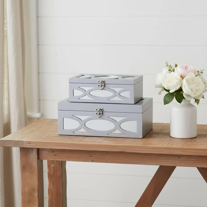 HomeRoots Set of Two Silver Mirrored Glass And Wood Box With Lid