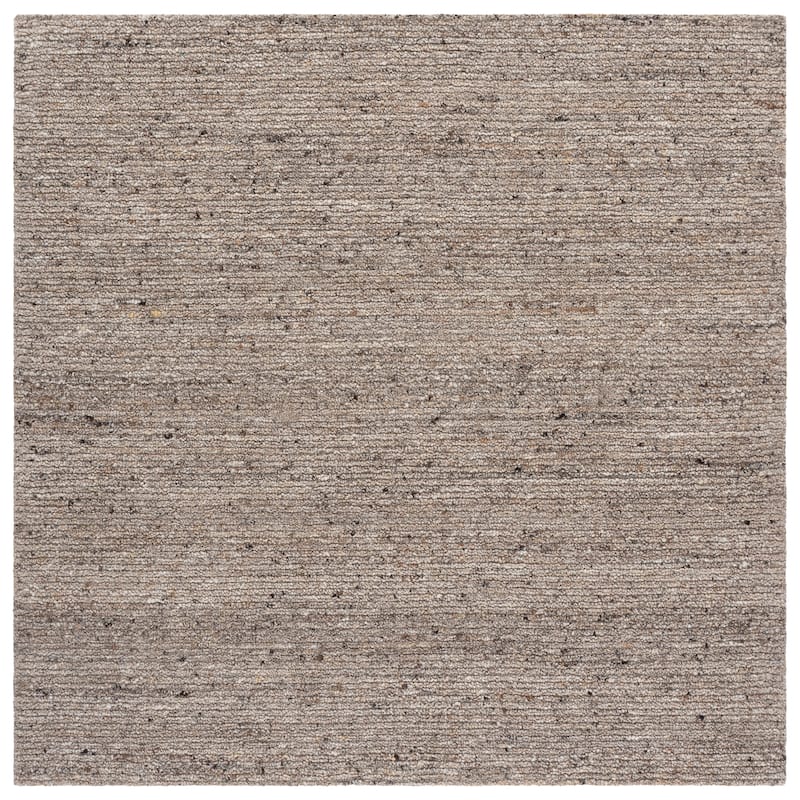 SAFAVIEH Handmade Earthly Treasure Ploumi Traditional Wool Rug - 6' Square - Grey