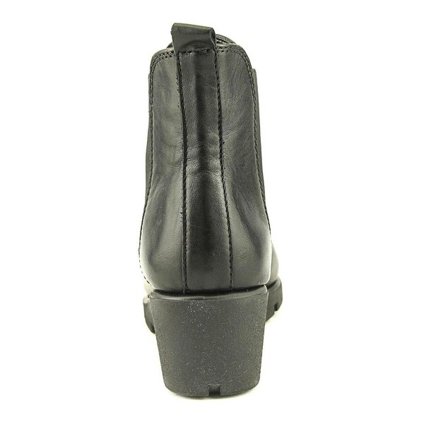 the flexx slimmer chelsea boot