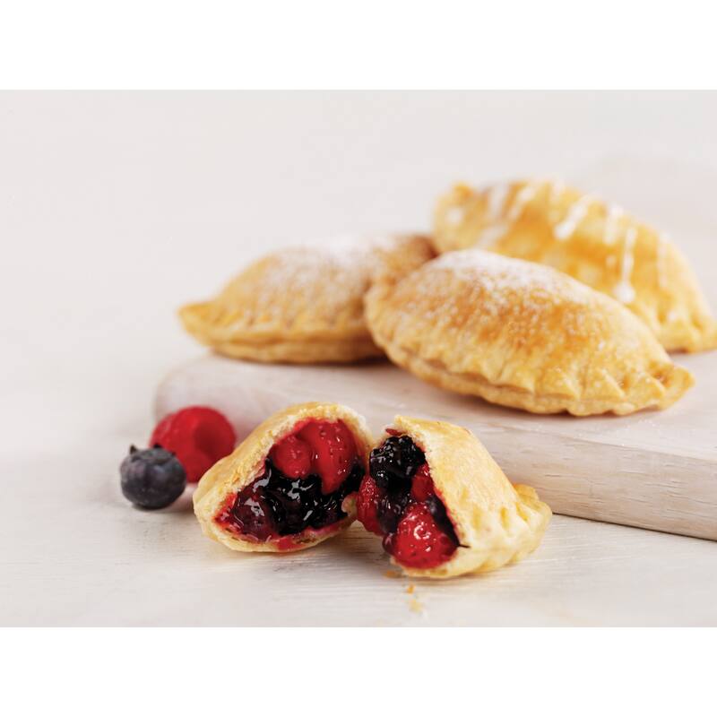 Chicago Metallic Professional Mini-Hand-Pie Pan with Cut-and-Press Tool, 20-Inch-by-11.25-Inch