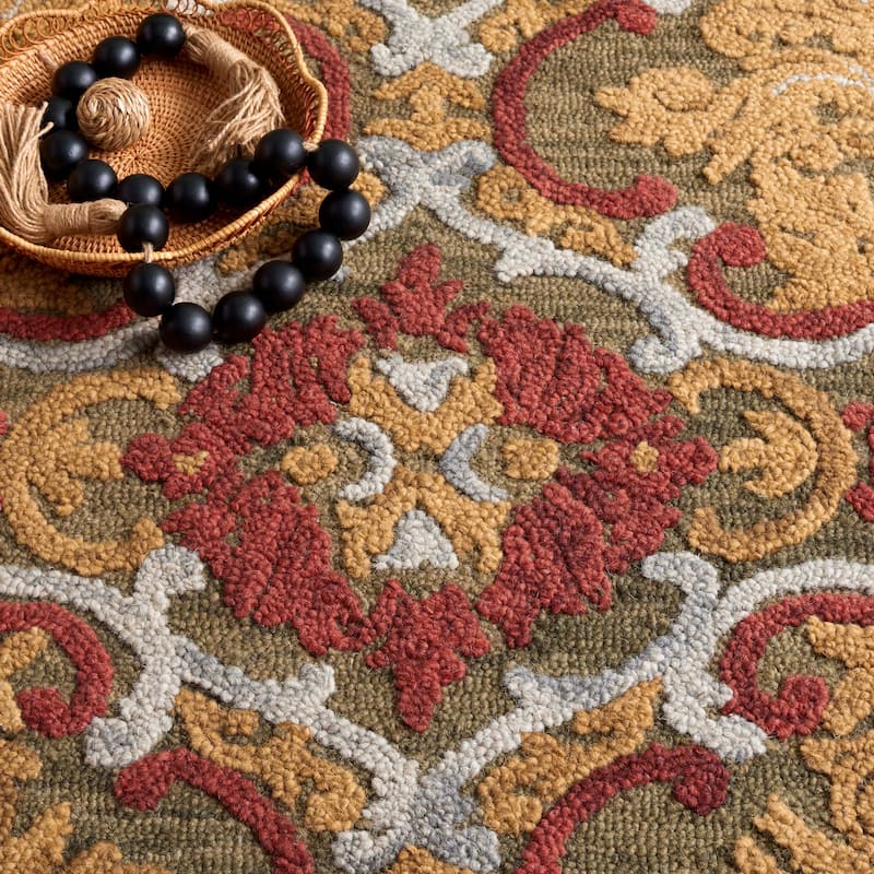 SAFAVIEH Handmade Blossom Parthenia Floral Wool Rug