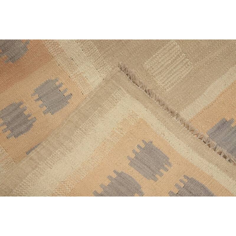 Hand Woven Oriental 100% Wool Carpet Southwestern Tribal Beige & Ivories Kilim Area Rug - 5' 11'' X 4' 0''