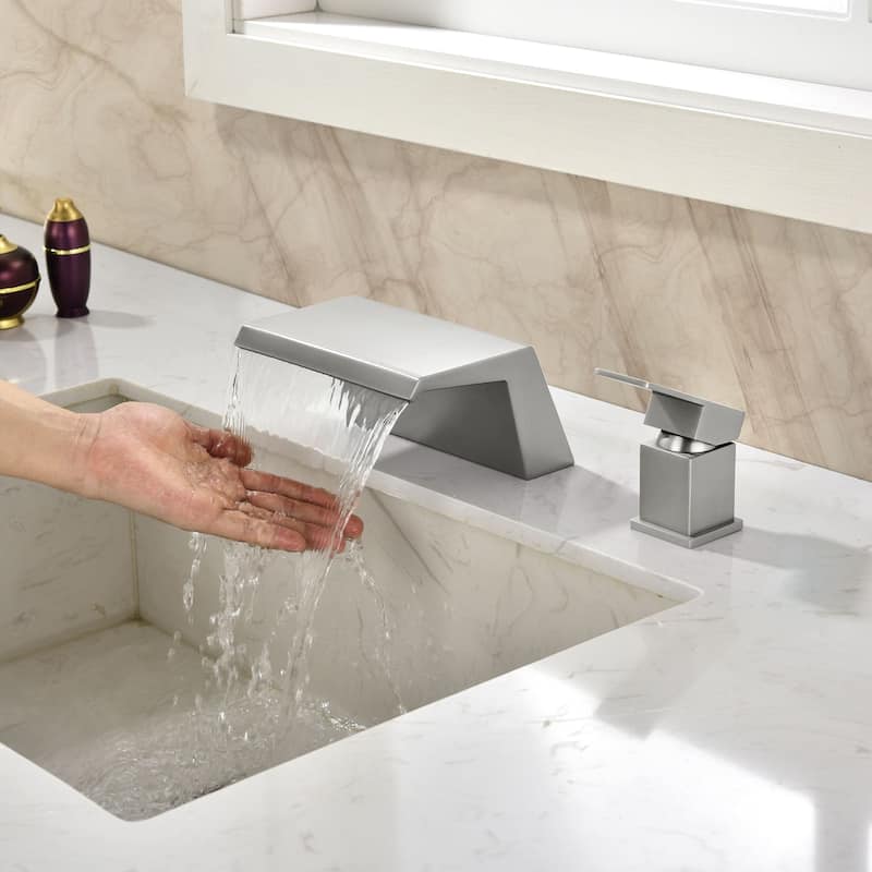 Single Handle Deck Mount Tub Faucet Brushed Nickel Modern 2 Hole Bathroom Bathtub Faucet